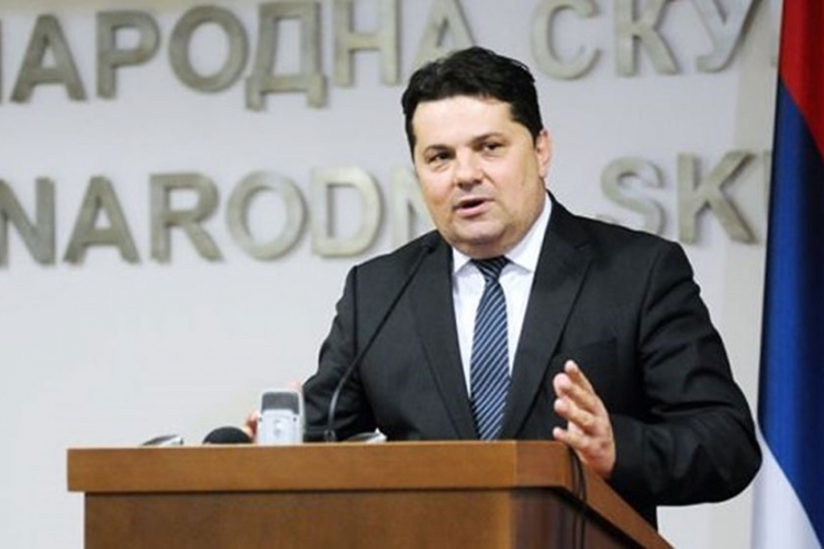 Formiran pravni tim za osporavanje revizije presude