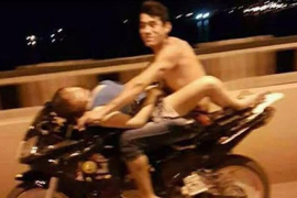 Seks na jurećem motoru (VIDEO)