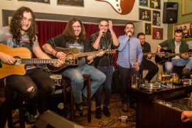 Humanitarna svirka banjalučkih muzičara u "Shamrock pubu" u Banjaluci