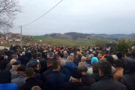 Bužim: Više hiljada oprostilo se od tragično preminule djevojčice ...