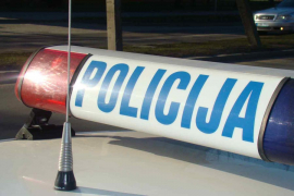 Maloljetnica prijavila oca da je pijan napastvovao