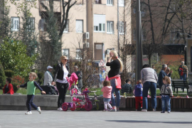 Prvo proljećno sunce izmamilo Banjalučane na ulice