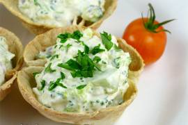 Meksička salata u korpicama