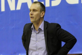 Gvozdić: Svi mogu u plej-of