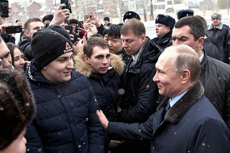 Rekorda podrška Rusa Putinu