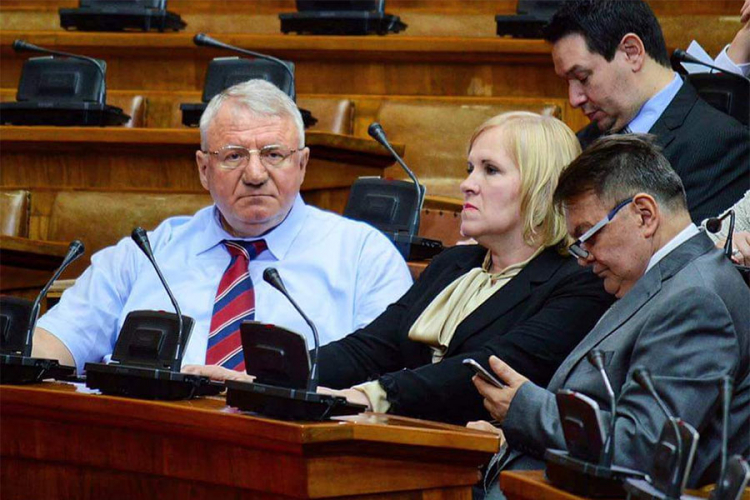 Šešelj: Neka dovedu još zvaničnika iz agresorskih zemalja, bilo bi interesantnije
