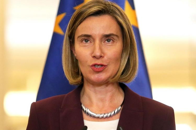 Mogerini sastankom sa Tačijem počela posjetu Kosovu