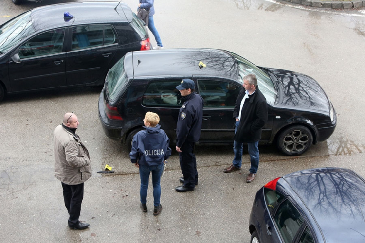 Pred djecom nožem ganjao suprugu: Ubiću te, zaklaću te