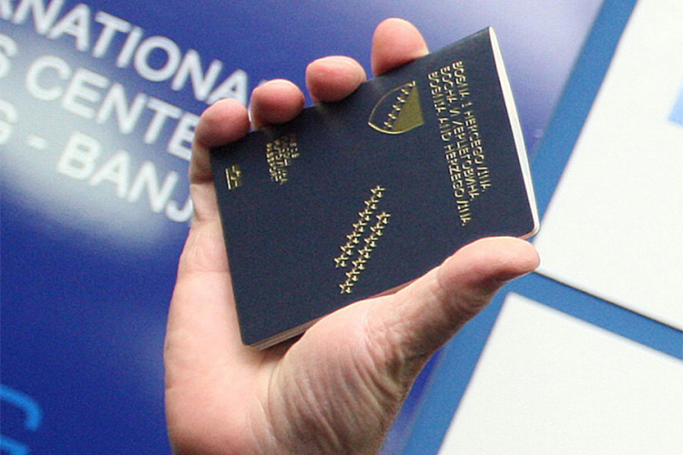 Nastavlja se postupak nabavke pasoških knjižica