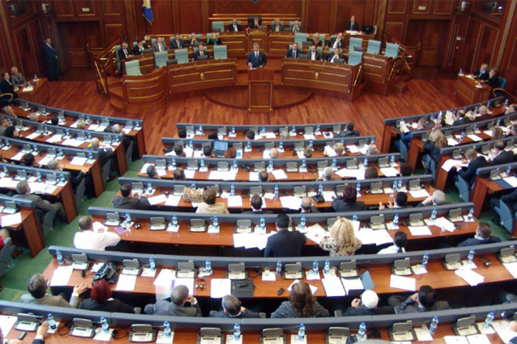 Priština traži oslobađanje Haradinaja i prekid dijaloga sa Beogradom