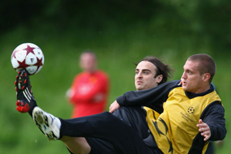 Berbatov zove "brata Srbina" Nemanju Vidića u Sofiju