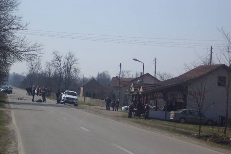 Mercedesom usmrtio biciklistu
