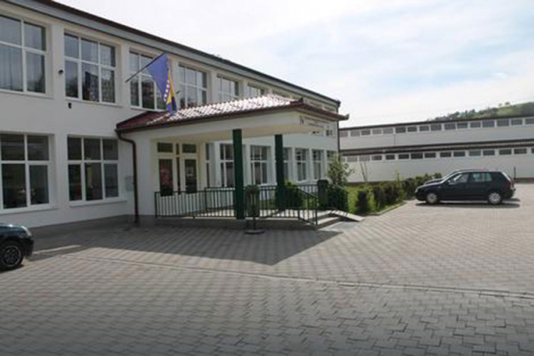 Učenica osmog razreda preminula od moždanog udara