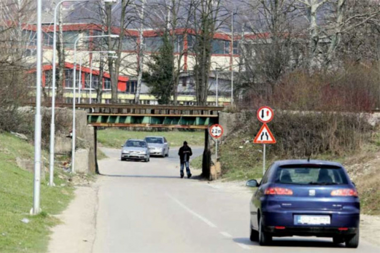 Uhapšen napasnik koji je spopadao žene kod bazena

