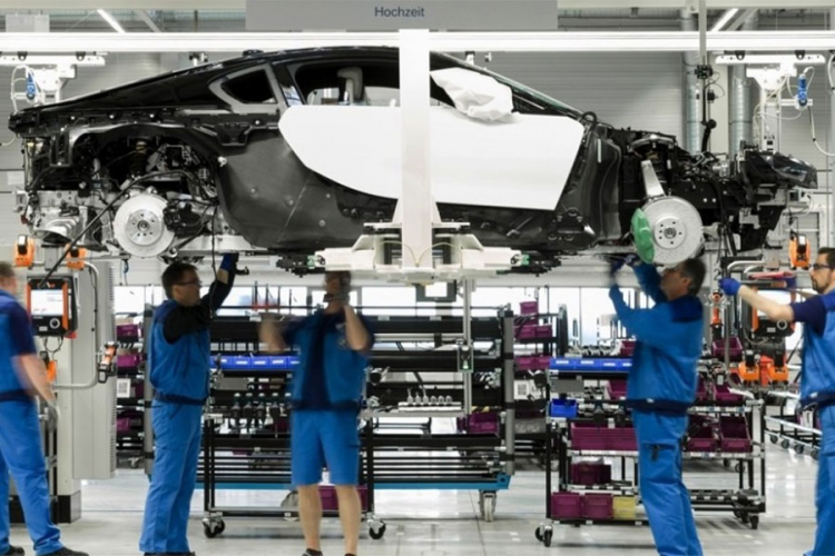 Zbog "džointa" "BMW" izgubio milion evra