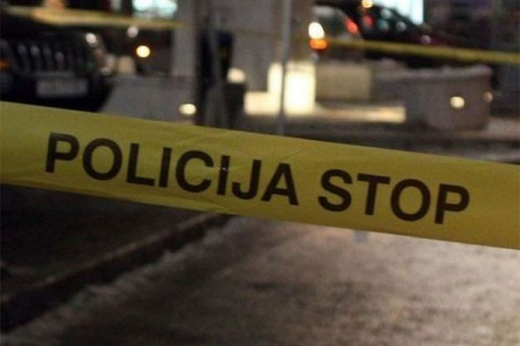 Trostruko ubistvo kod Donjeg Vakufa, napadač se predao