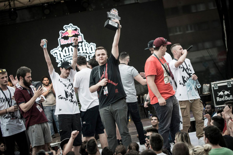 "Red Bull RapLika" osvaja region