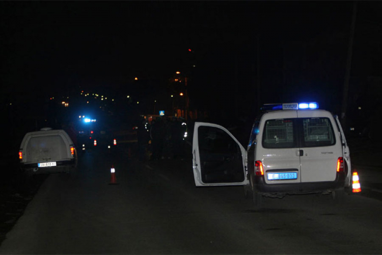 Teška nesreća u Padinskoj skeli, poginuo vozač motora