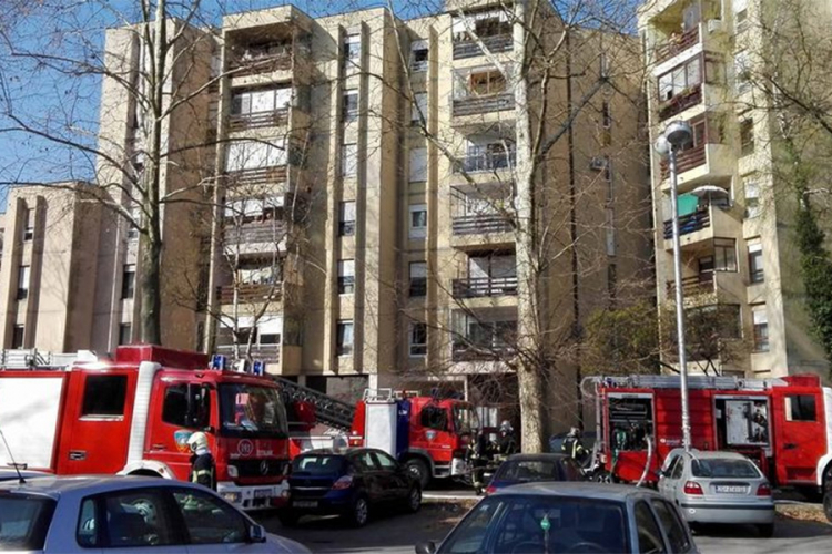 U požaru stradao muškarac, spašeno 12 osoba