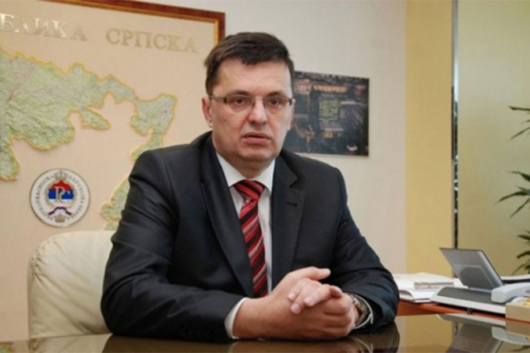 Tegeltija: Vlada će početkom aprila razmotriti povećanje penzija