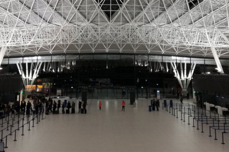 Oznaka YU uznemirila putnika na novom terminalu aerodroma u Zagrebu