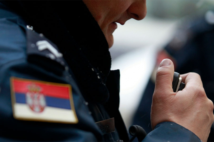 Ukrali sef sa milion dinara za isplatu penzija