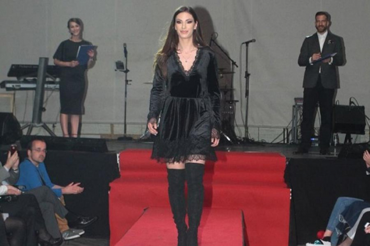 Ivana Španović oduševila na modnoj pisti