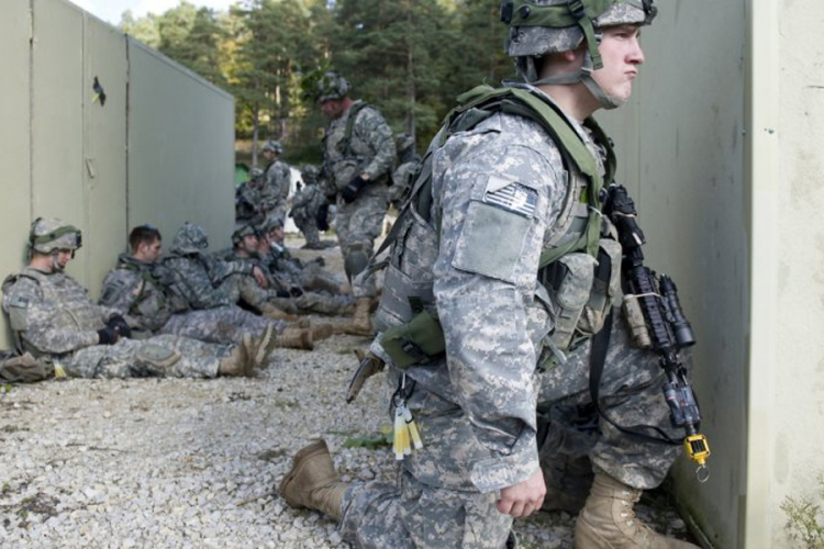 NATO za vojne vježbe traži statiste koji će glumiti Ruse?