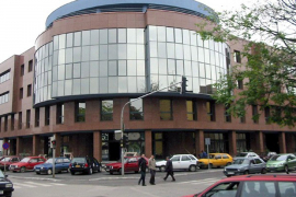 UIO zaplijenila tri automobila