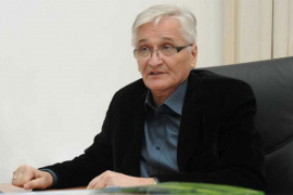 Špirić: Osuđujem pokušaj uništavanja tuđe imovine