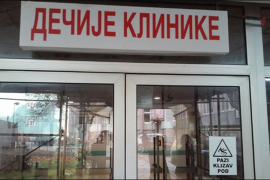Djevojčica popila "domestos" u školskom toaletu