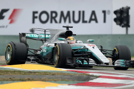 Hamilton pobijedio u trci za VN Kine
