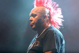 Pjevač benda "The Exploited" doživio infarkt na turneji