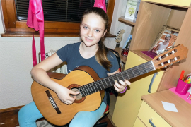 Anđela, djevojčica koja muzikom oduševljava svakoga ko je čuje