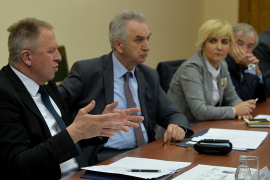 Šarović: Naći rješenja koja neće biti na štetu kćerki-firmi ...