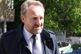 Izetbegović: Supruzi sam dao automobil Predsjedništva zbog prijetnji ...
