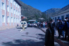 Učenik donio bombu u školu, jedan mrtav, 11 ranjeno
