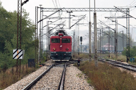 Dva dječaka udarila struja dok su se penjali na vagon