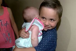 Mama nam je umrla, možete li se brinuti za nas: Petogodišnjak spasio ...