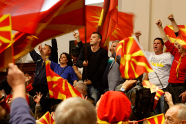 Ambasada SAD poziva na smirenje 
