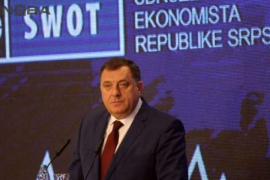 Dodik pozvao na smirivanje tenzija u Makedoniji