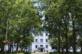 Zmija "prošetala" banjalučkim kampusom