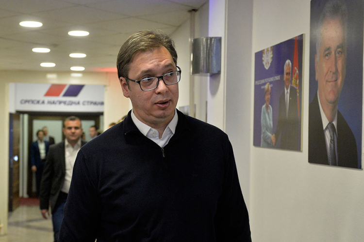 Prvi preliminarni rezulati RIK-a: Vučić ubjedjlivo vodi, nema drugog kruga
