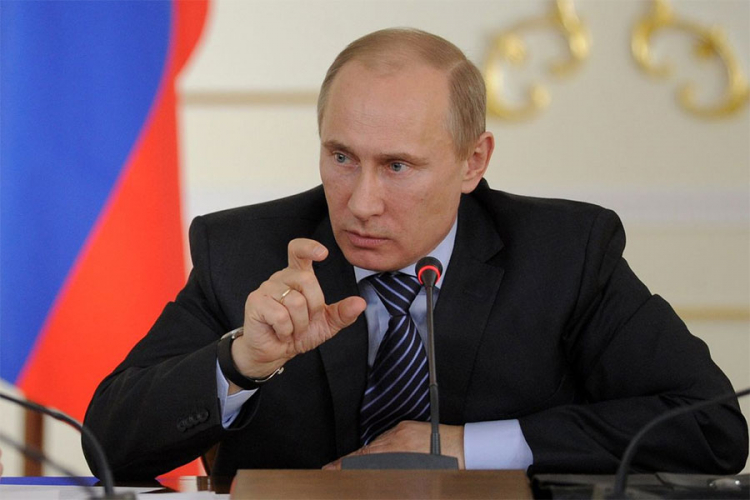 Putin: Razmatramo sve uzroke, uključujući terorizam