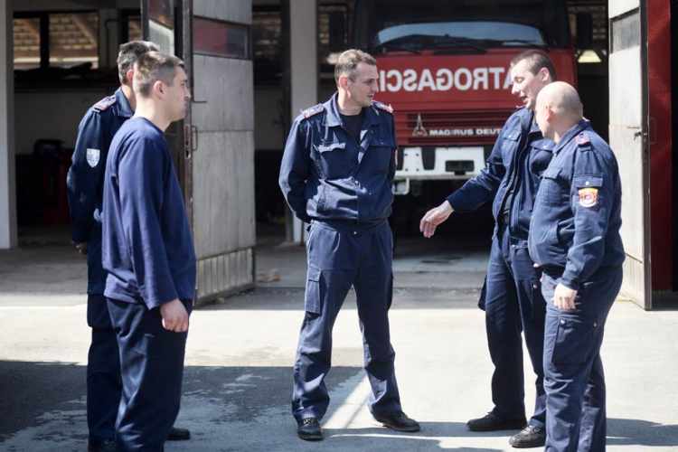 Otkazi "tinjaju" za vatrogasce