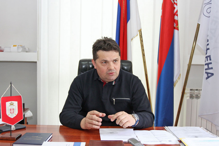 Stevandić: SDS je Bakirova ljuštura