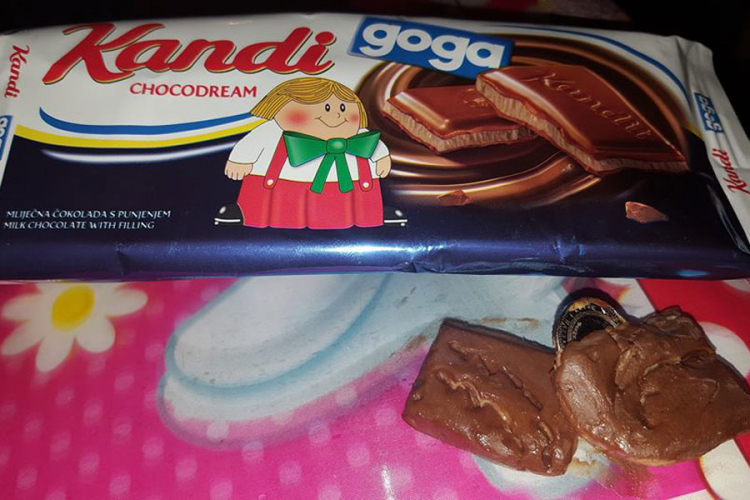 Našla kovanicu u čokoladi