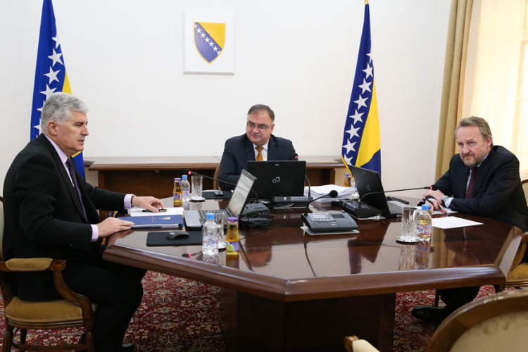 Urušen autoritet Predsjedništva BiH
