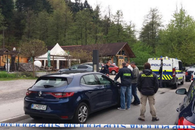 Ubistvo u kafiću, stariji čovjek ubio konobaricu