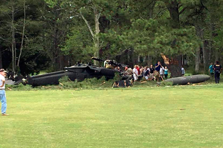 Srušio se vojni helikopter, jedna osoba poginula